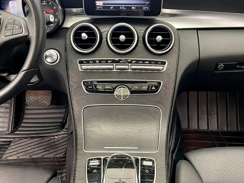 Mercedes-Benz C-Class 2018 C 180 L Fashion Sport Edition фото 9