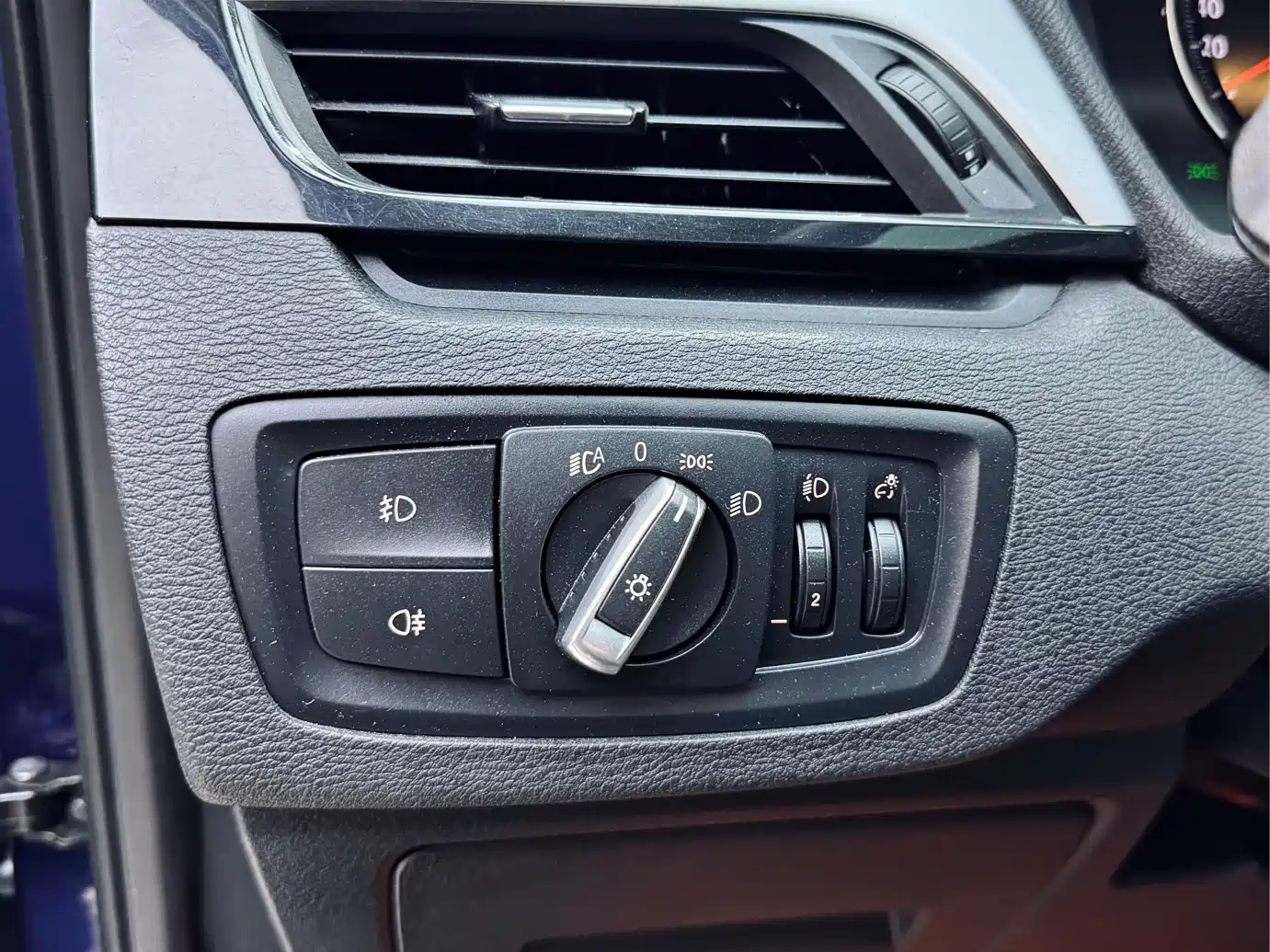 BMW X1 2019 sDrive18Li Fashion Model фото 12