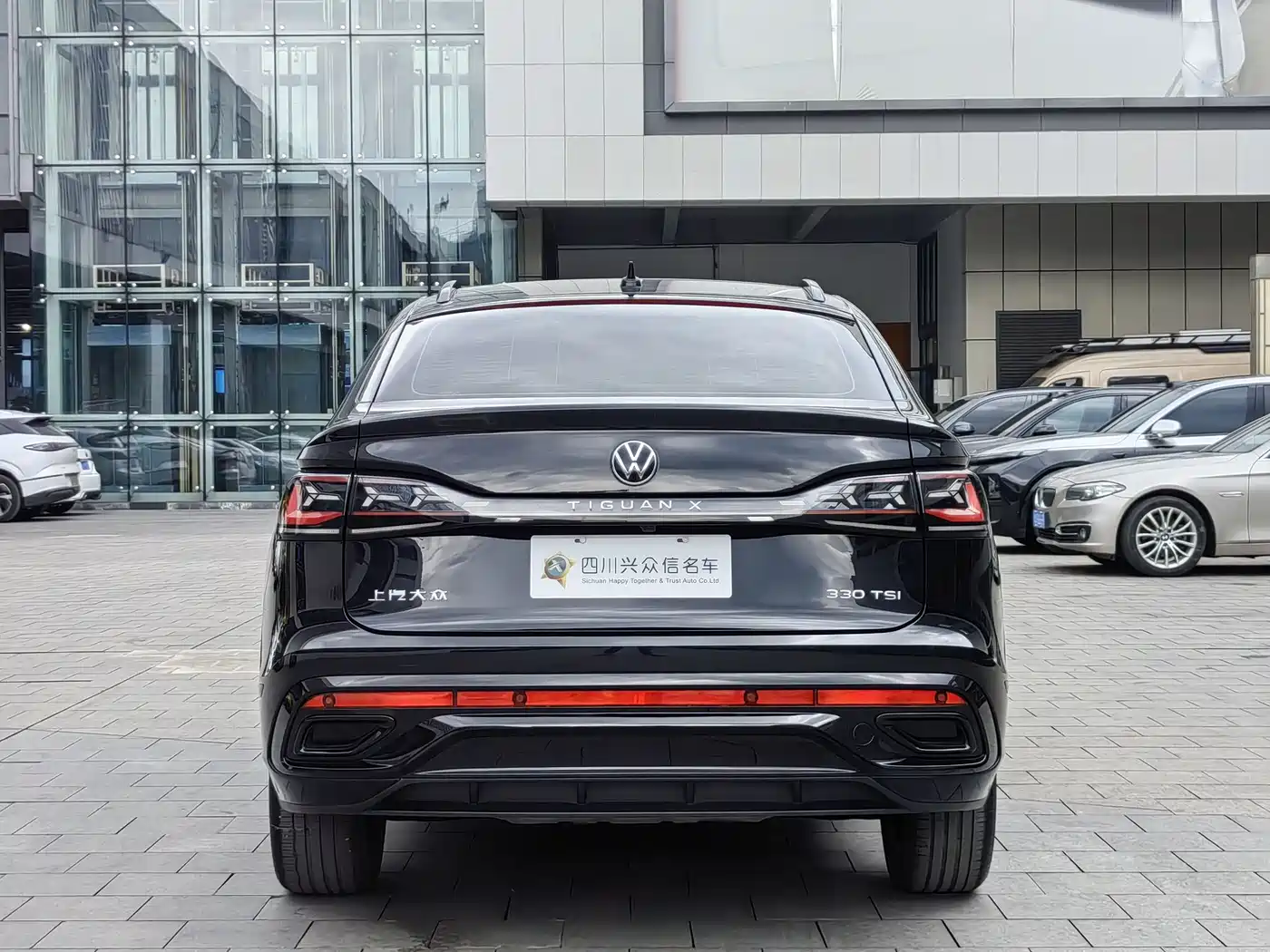 Volkswagen Tiguan X 2023 330TSI 2WD Flagship фото 6