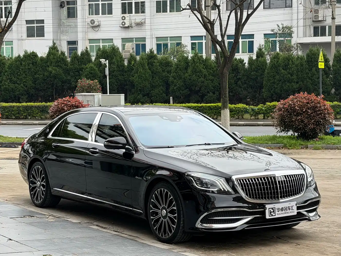 Mercedes-Benz Maybach S-Class 2020 S 450 4MATIC Collector's Edition фото 3