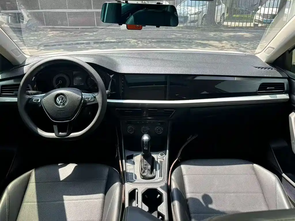 Volkswagen Lavida 2019 1.5L Automatic Comfort Edition China VI фото 10