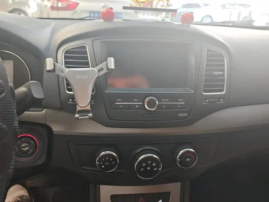 Roewe 350 2014 2014 1.5L Automatic Joy Edition