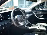 Фото 4 - Mercedes-Benz E-Class