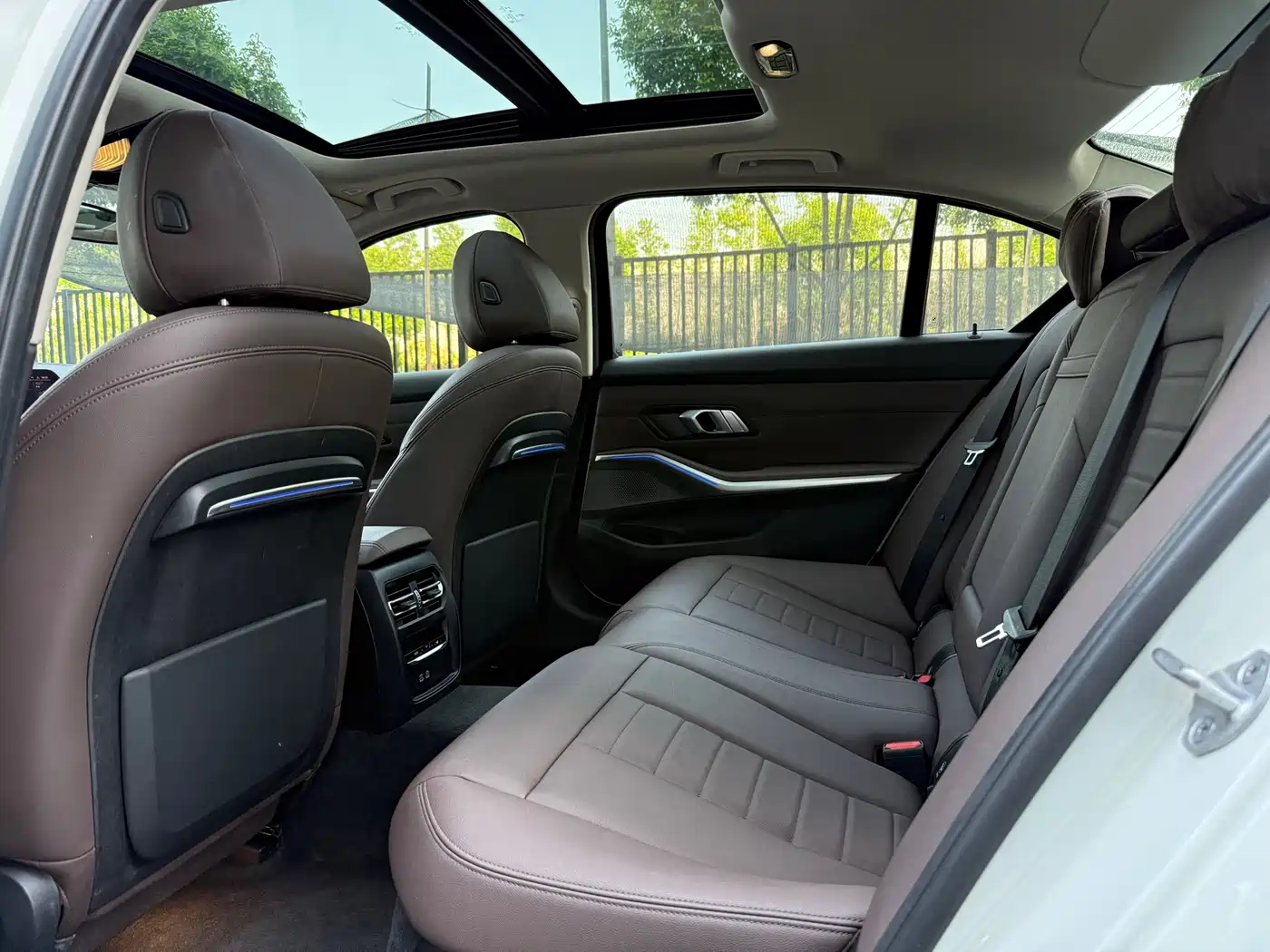 BMW 3 Series 2021 325Li M Sport Package фото 21