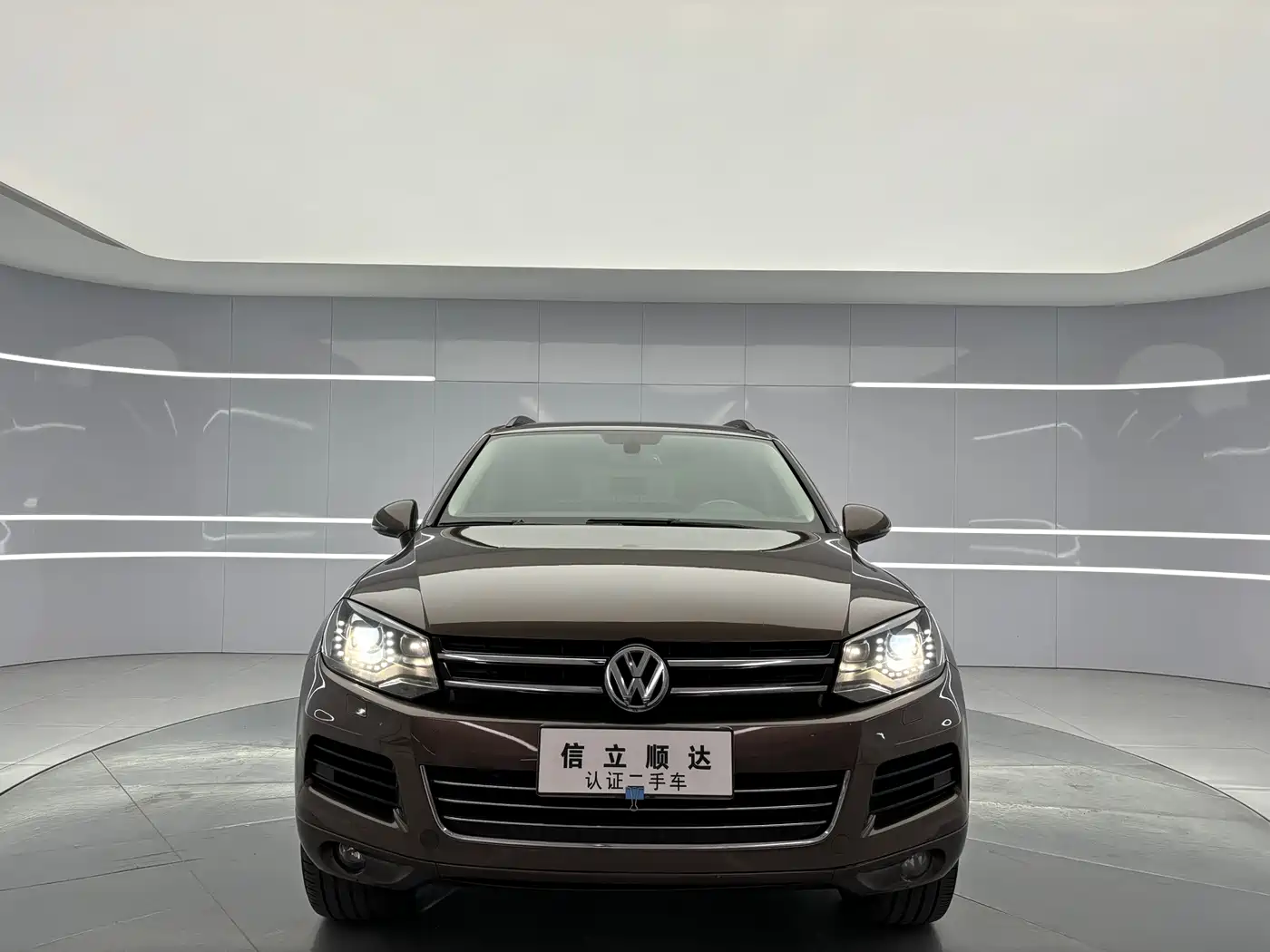 Volkswagen Touareg 2012 R-Line High Spec