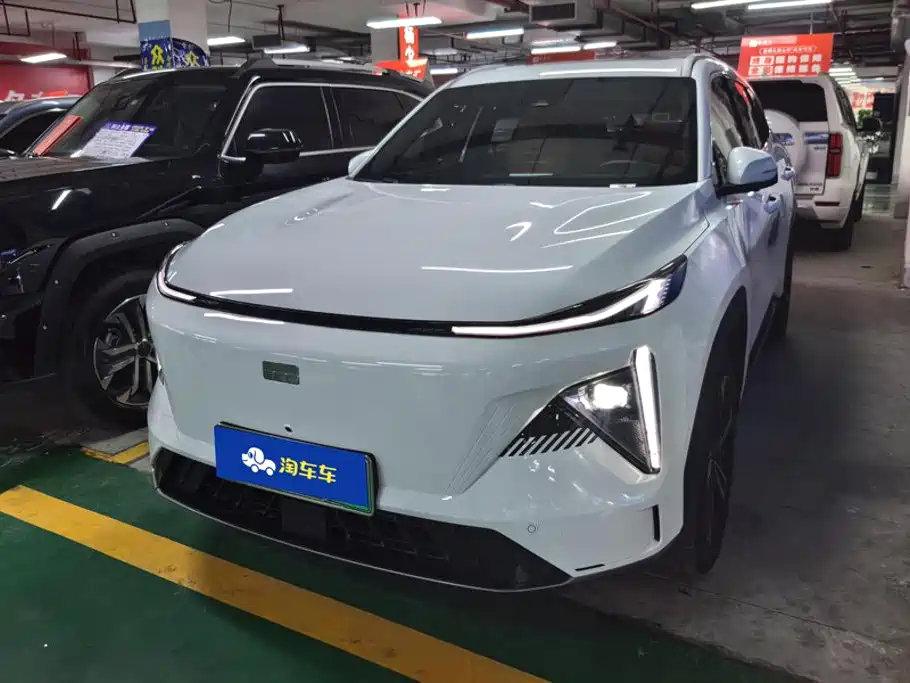 Geely Galaxy Galaxy L7 2024 1.5T 115km PLUS Soaring Dragon Edition