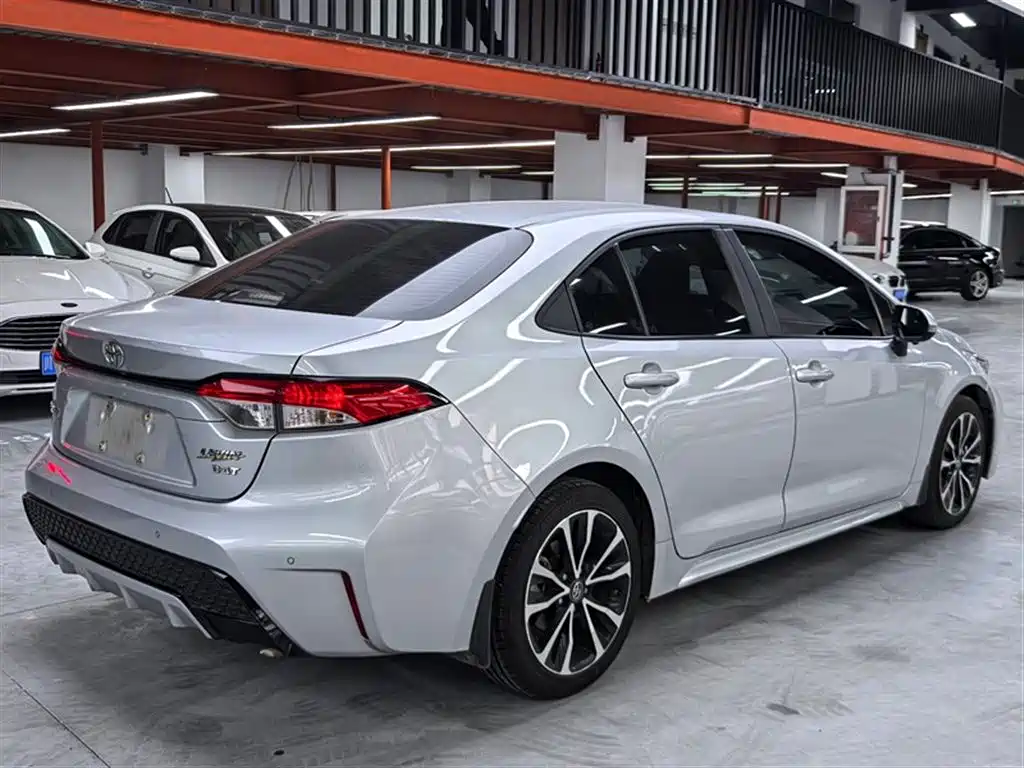 Toyota Levin 2021 185T CVT Sport Edition фото 17