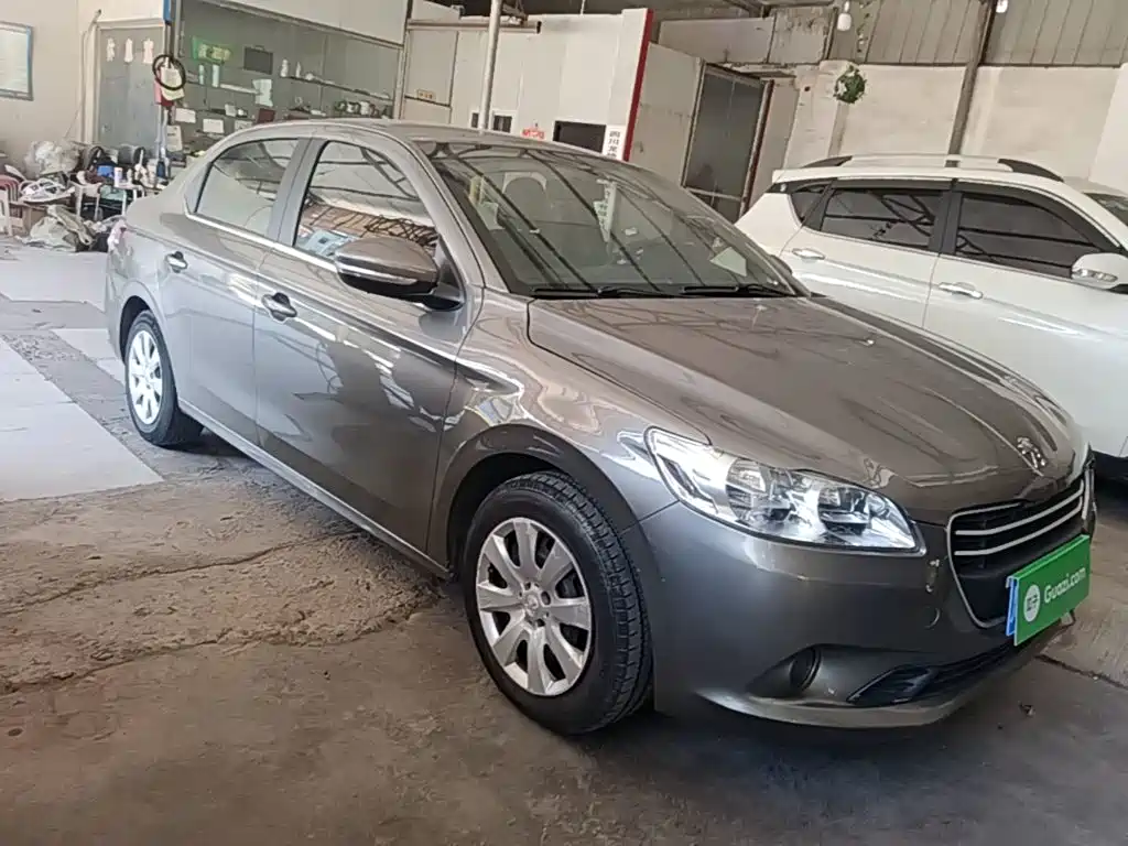 Peugeot 301 2014 2014 1.6L Automatic Comfort Edition