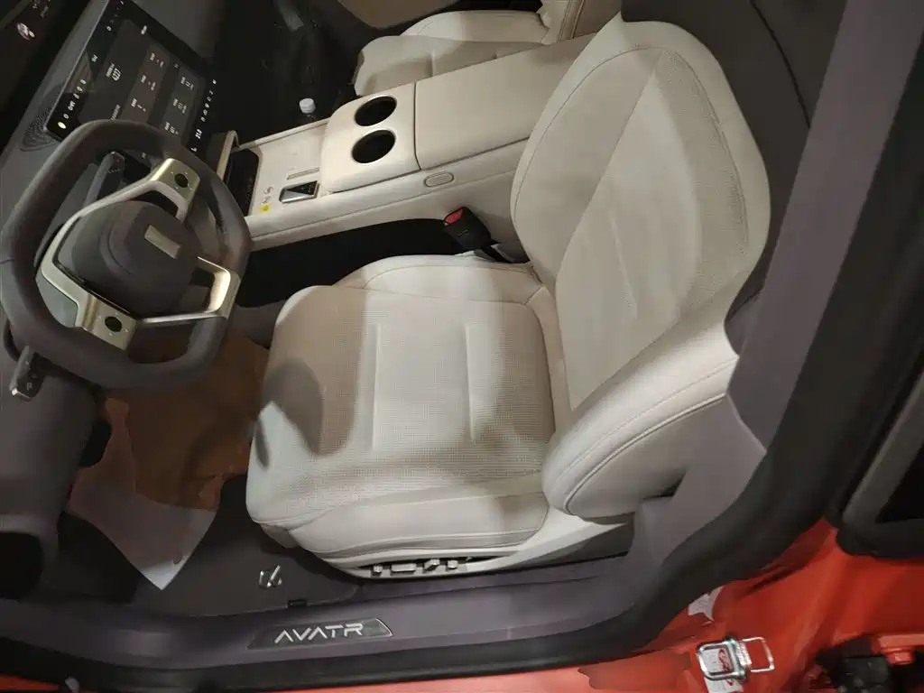 Avatr 06 2025 Model Pro Extended Range Edition фото 15