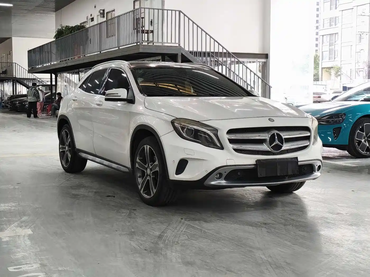 Mercedes-Benz GLA 2015 GLA 220 4MATIC Luxury фото 3