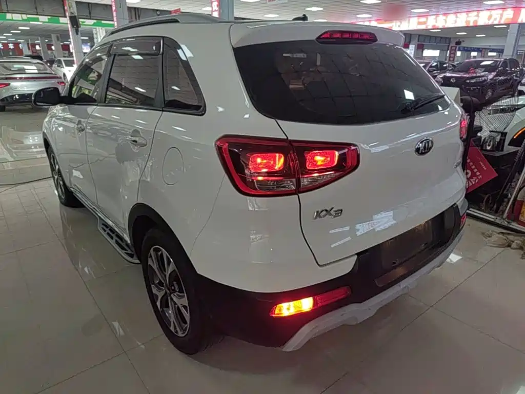 KIA KX3 PROUD RUN