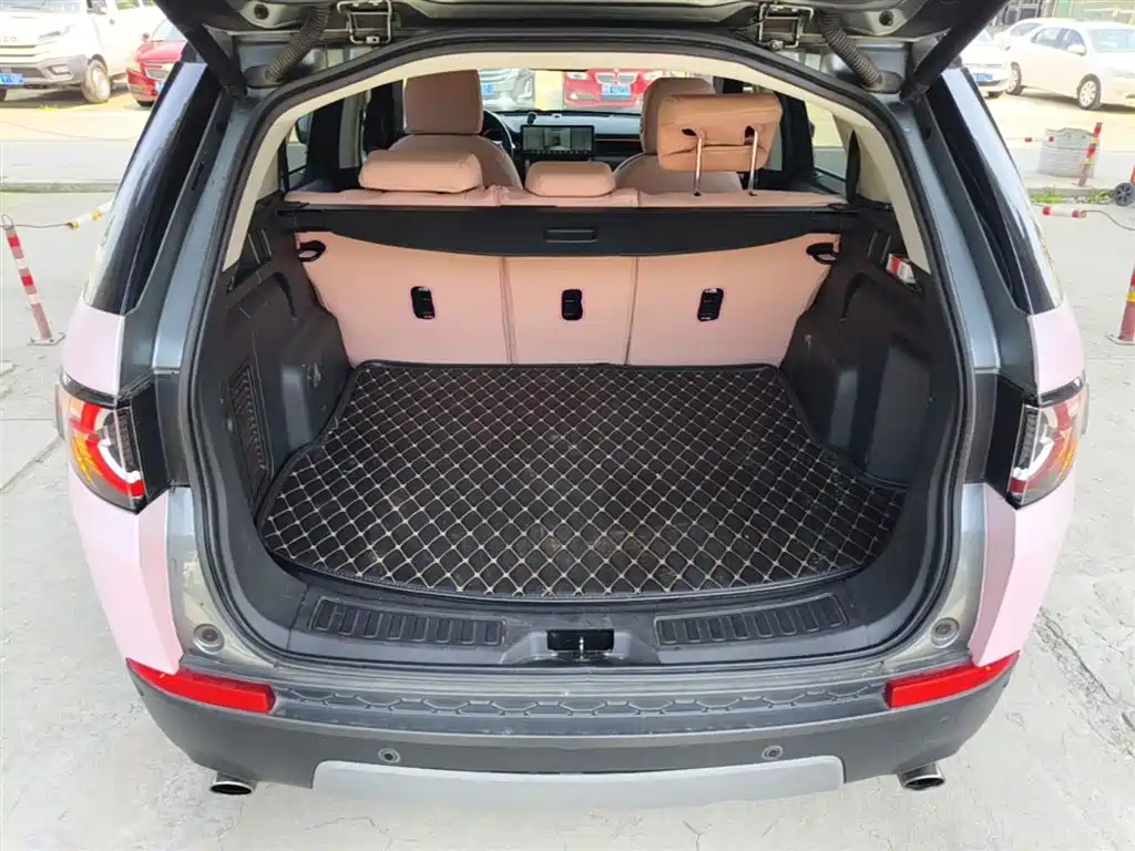 Land Rover Discovery Sport 2017 2.0T SE фото 19