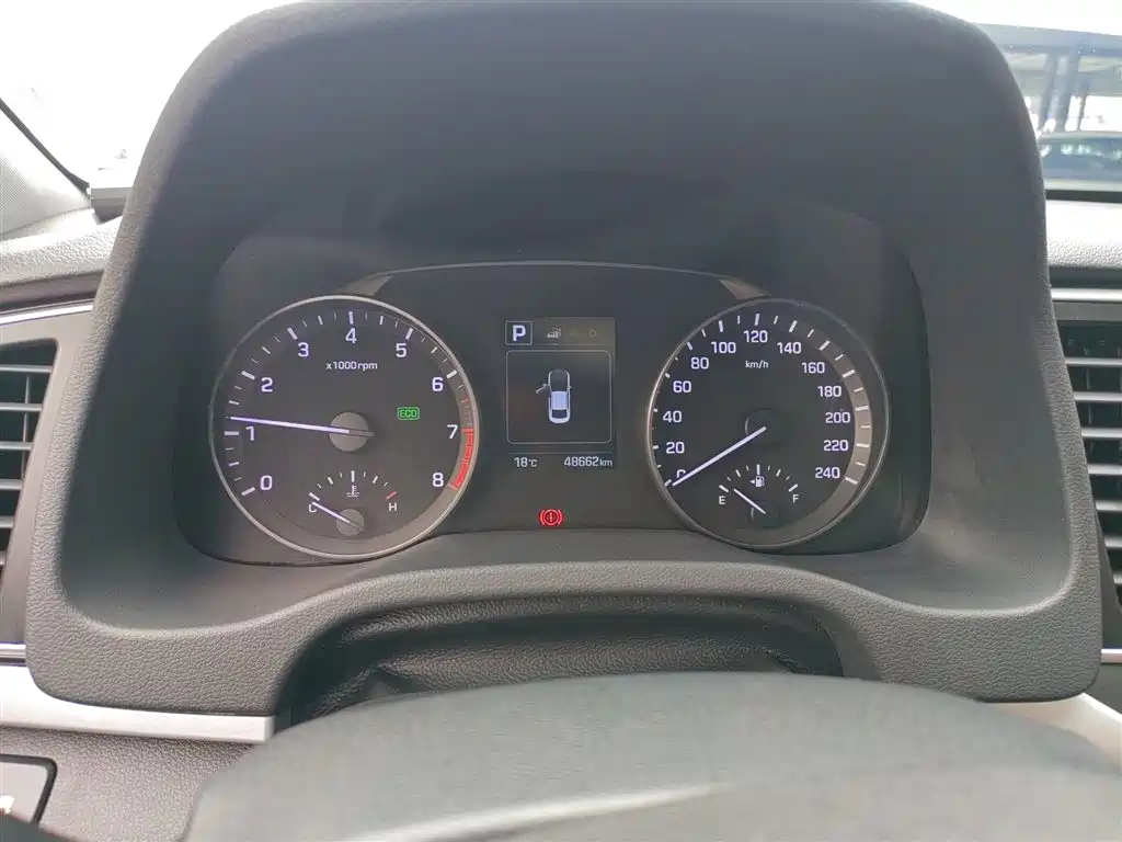 Hyundai Elantra 2016 Model 1.6L Automatic Smart Elite фото 12