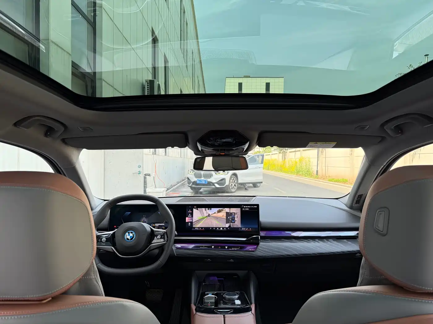 BMW i5 2024 eDrive 35L Premium Luxury Package фото 26