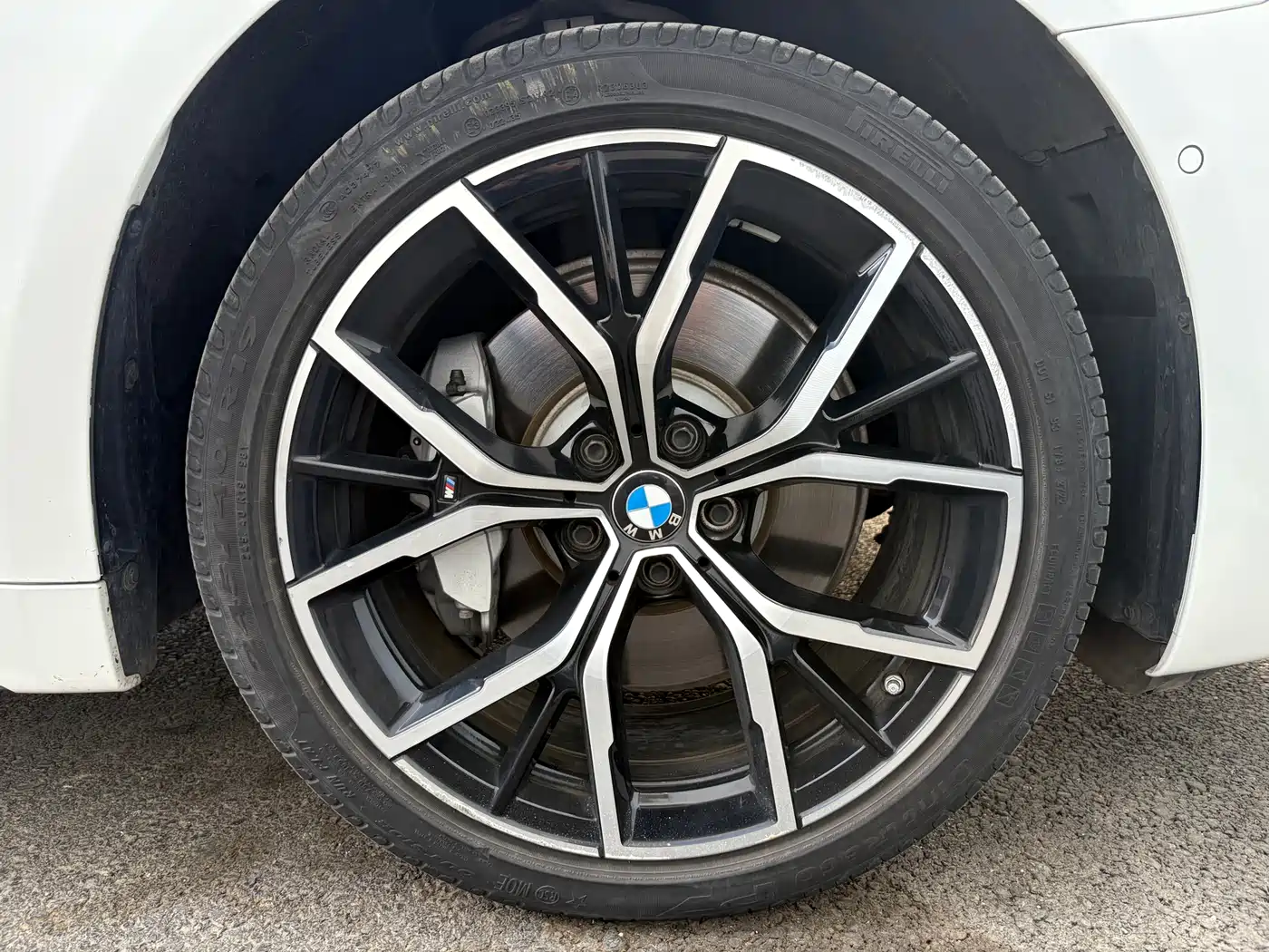 BMW 5 Series 2022 530Li Exclusive M Sport Package фото 14