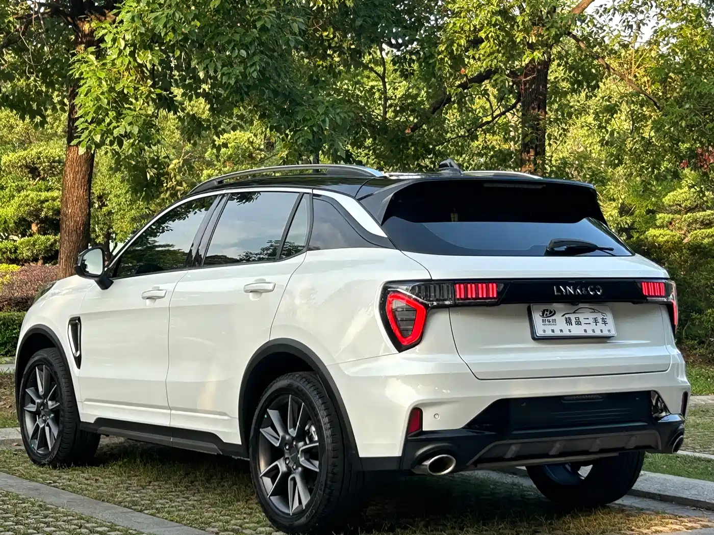 Lynk & Co 01 2021 2.0TD 2WD Pro фото 25
