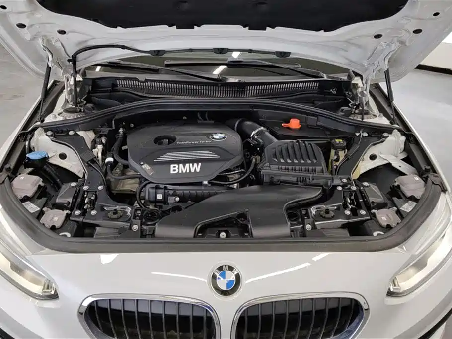 BMW 1 Series 2019 118i Fashion Edition фото 10