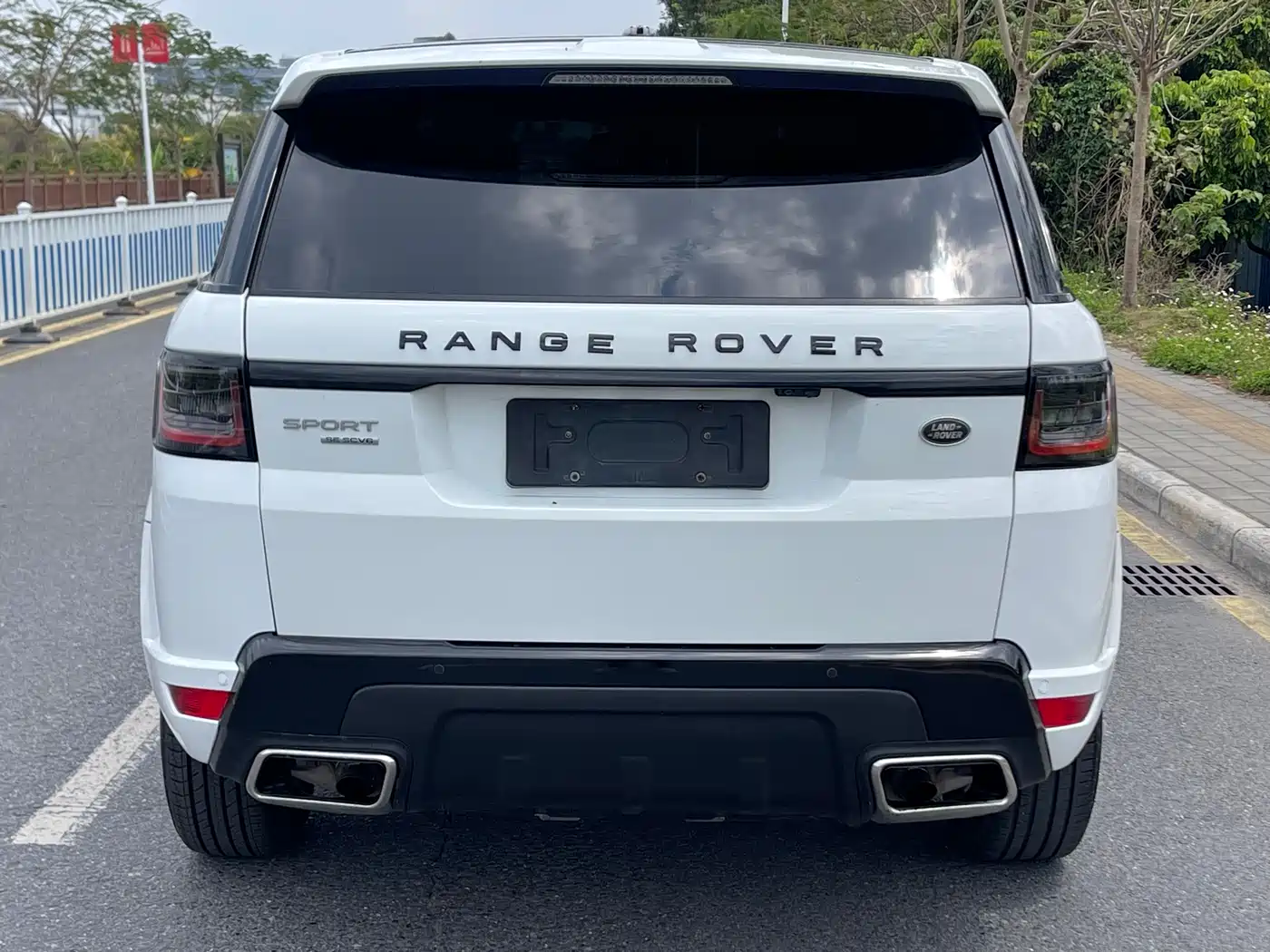 Land Rover Range Rover Sport 2017 3.0 SC V6 SE фото 5