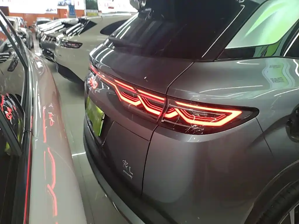 BYD Song L DM-i 2026 2026 DM-i Intelligent Driving Edition 135KM Base Model
