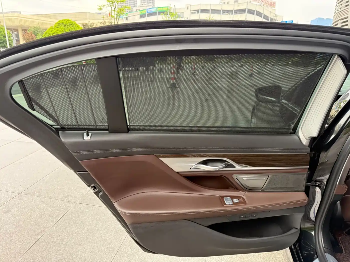BMW 7 Series 2021 Model 730Li Luxury Package фото 11