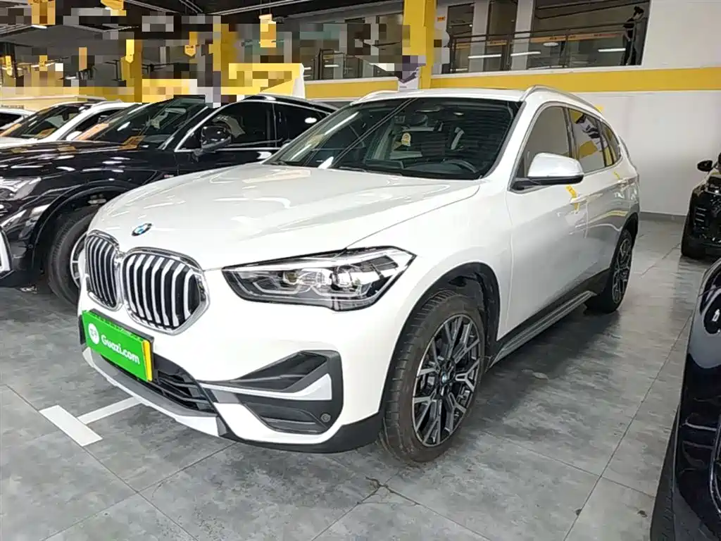 BMW X1 2022 xDrive25Li Premium фото 2