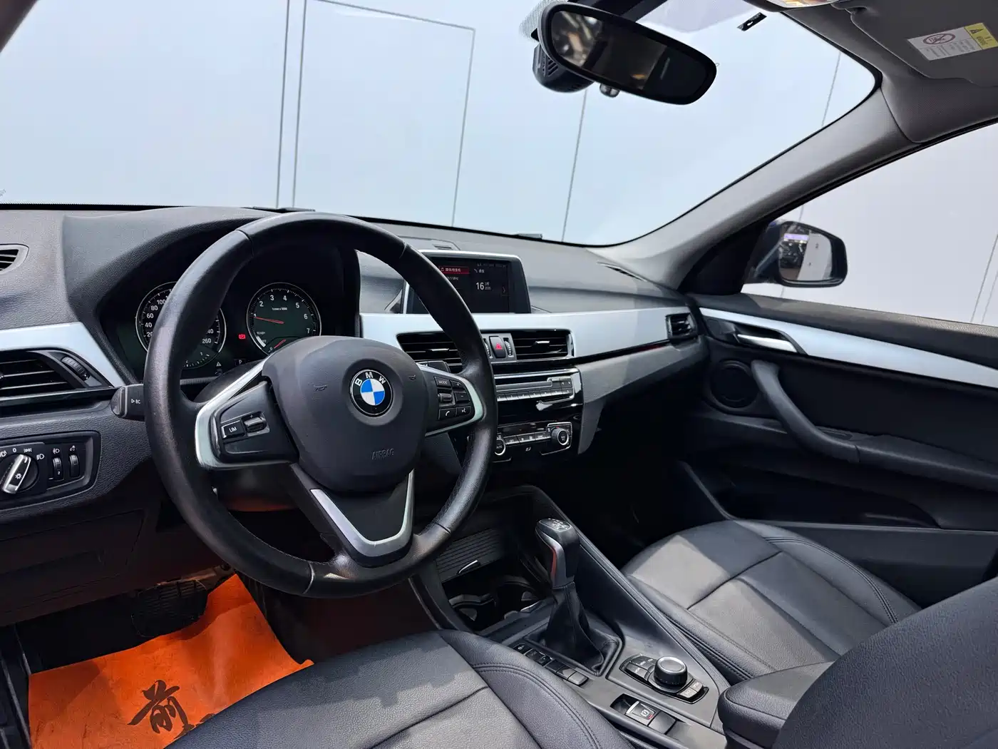 BMW X1 2019 sDrive18Li Fashion Model фото 8