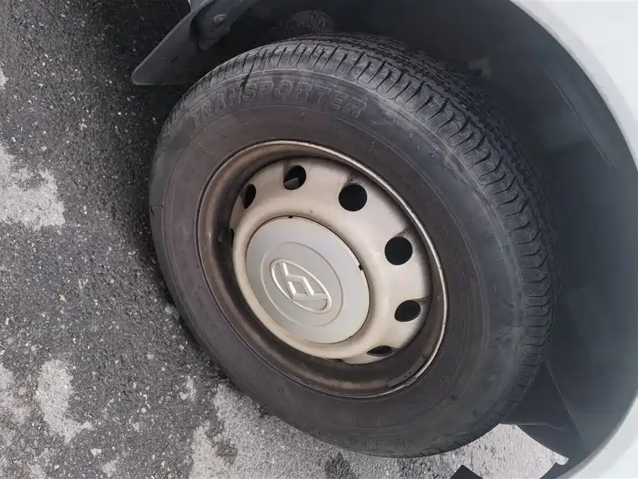 SAIC MAXUS XINTU V80