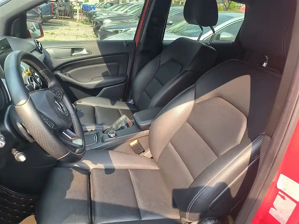Mercedes-Benz B-Class 2017 B 200 Dynamic фото 11