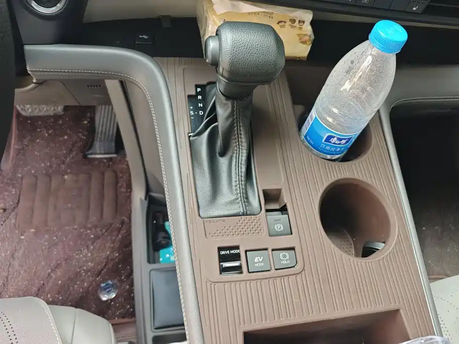 Toyota Granvia 2024 2024 2.5L Hybrid Comfort