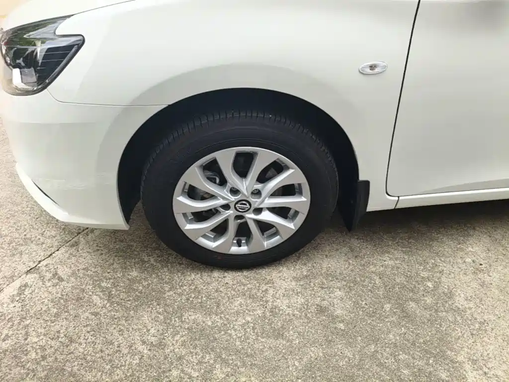 Nissan SYLPHY, миниатюра 23