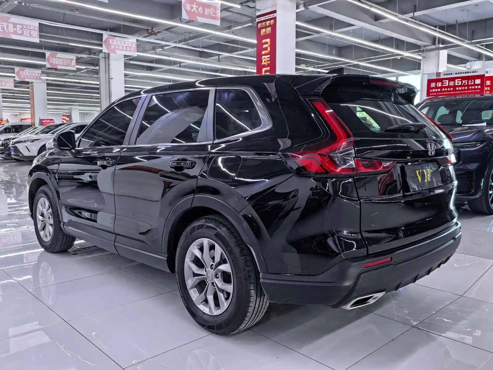 Фото 9 - Honda CR-V