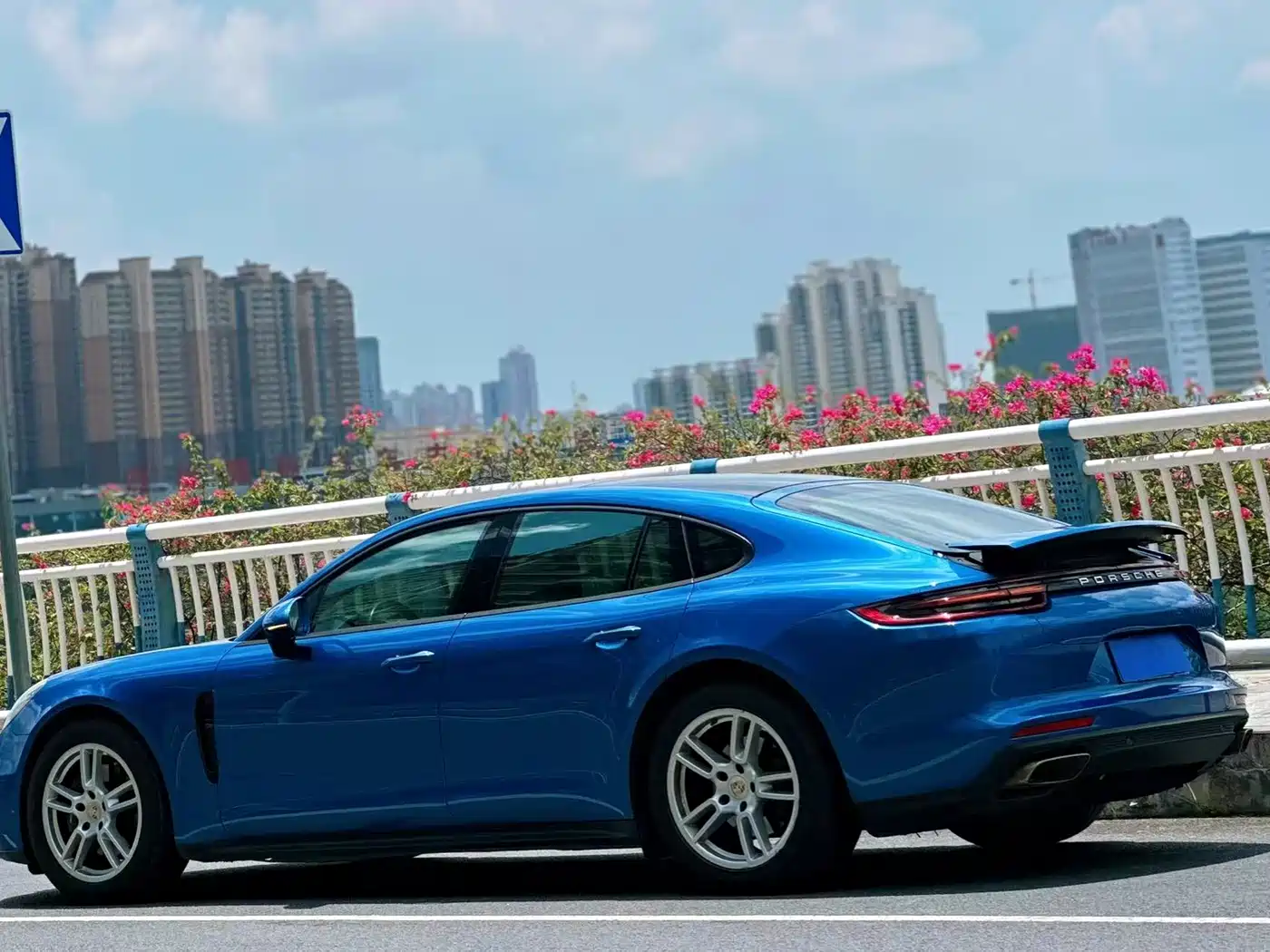 Porsche Panamera 2017 Panamera 3.0T фото 6