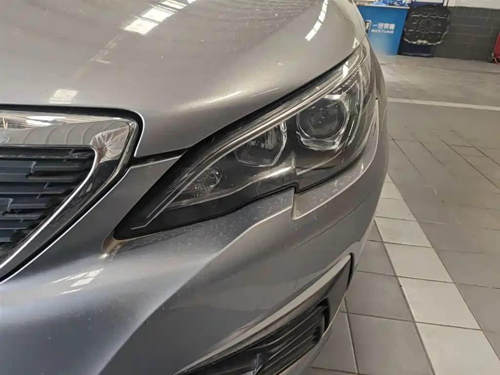 Peugeot 308 2016 1.6L Manual Fashion фото 23