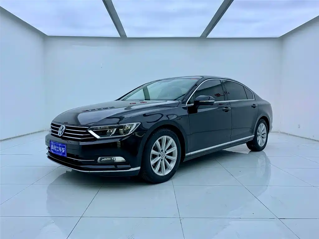 Volkswagen Magotan 2017 330TSI DSG Leading