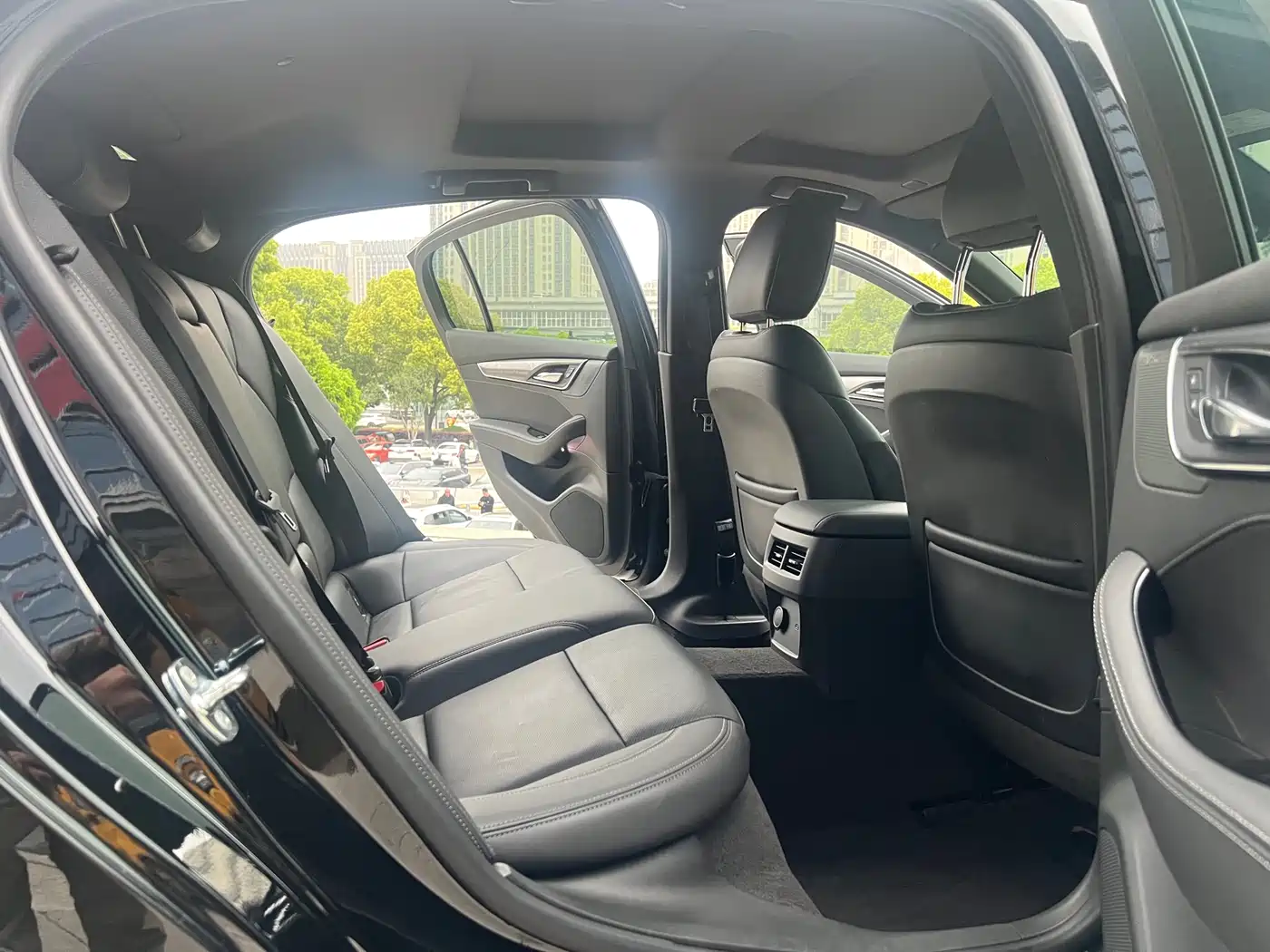 Cadillac CT5 2024 28T Luxury Model Pro фото 10