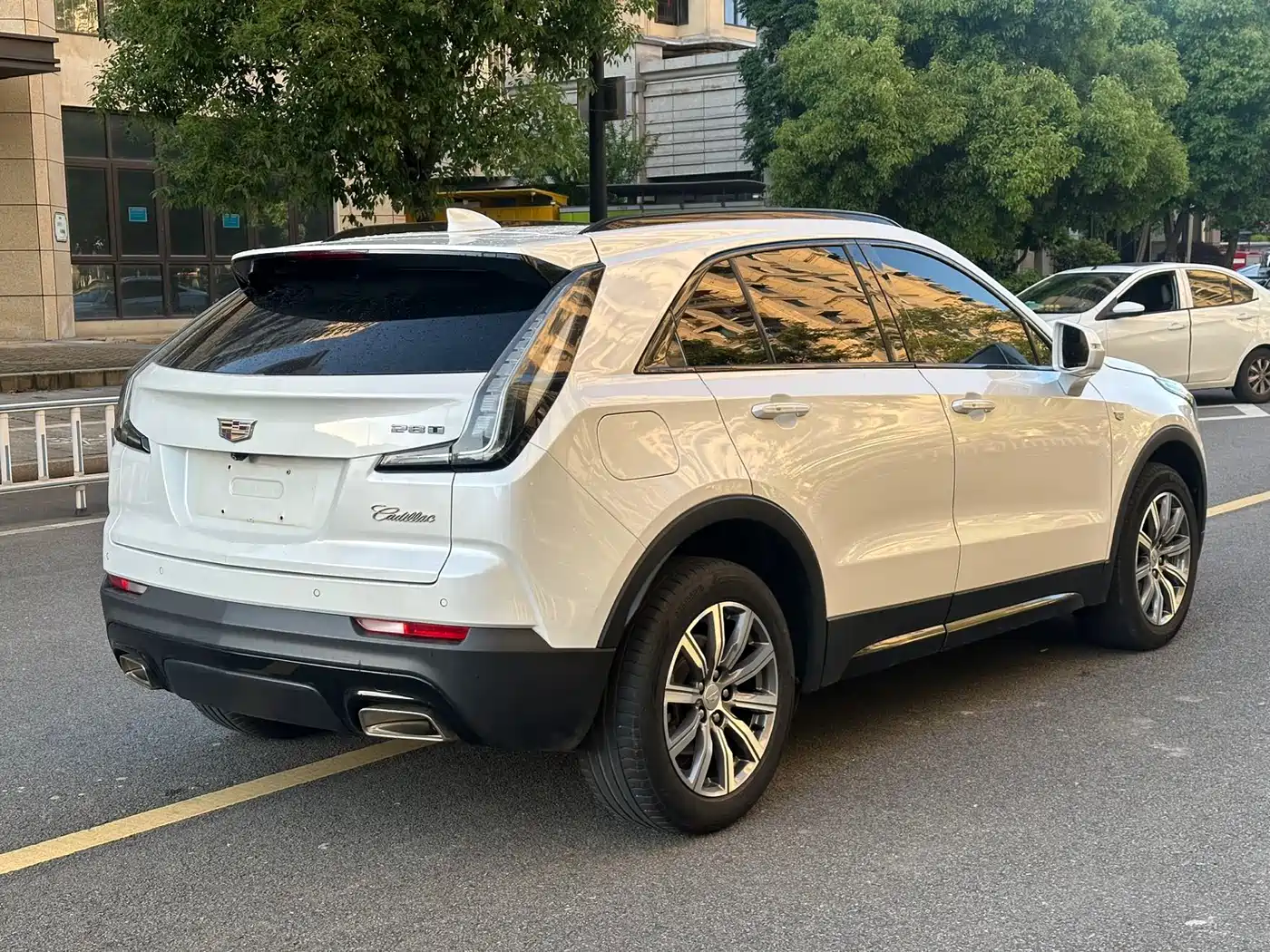 Cadillac XT4 2020 28T 2WD Luxury фото 9