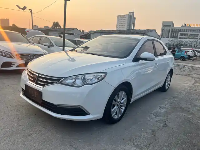  Roewe Roewe 360 2015 1.5L Automatic Luxury