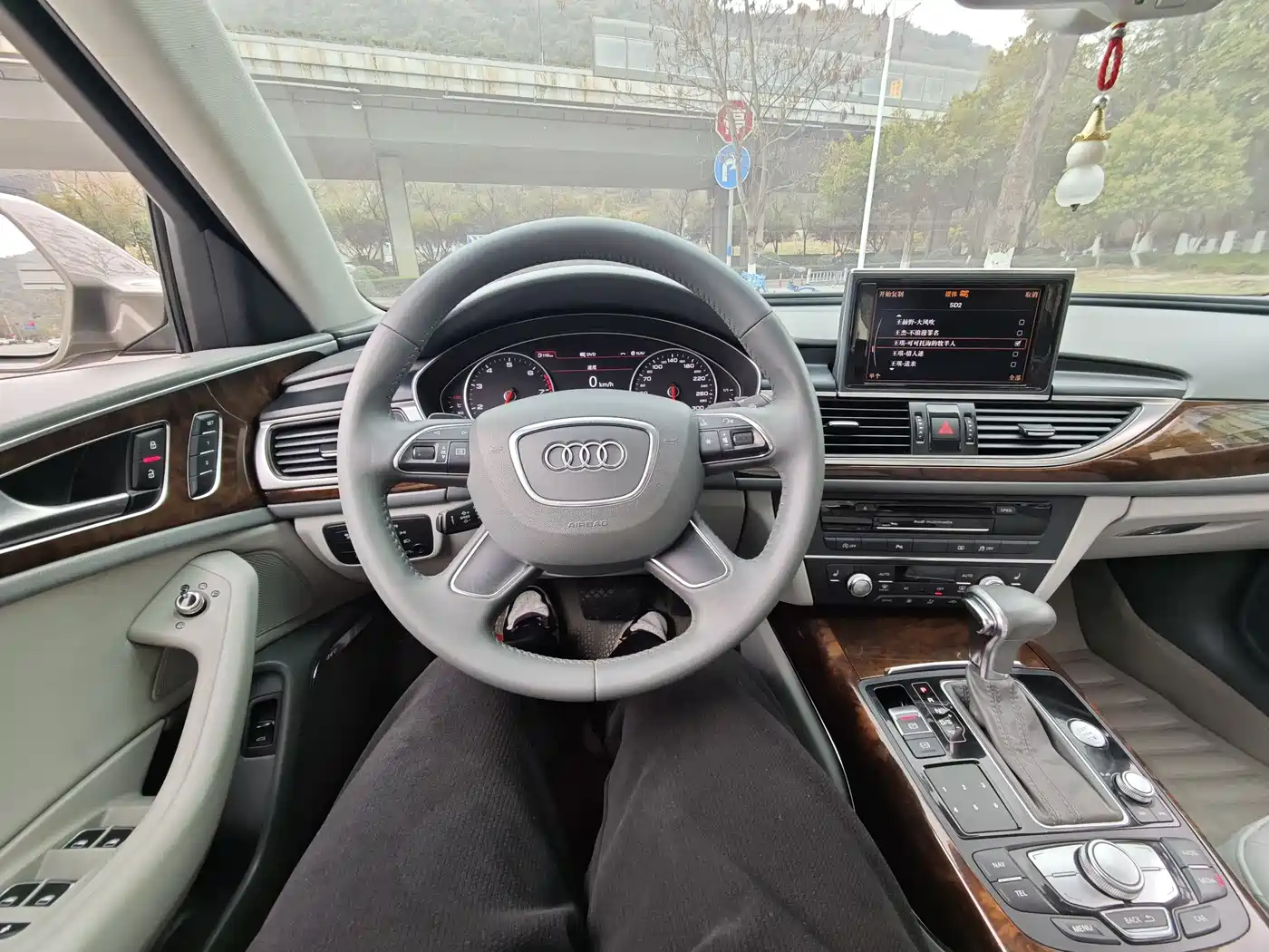 Audi A6L 2014 30 FSI Comfort фото 9