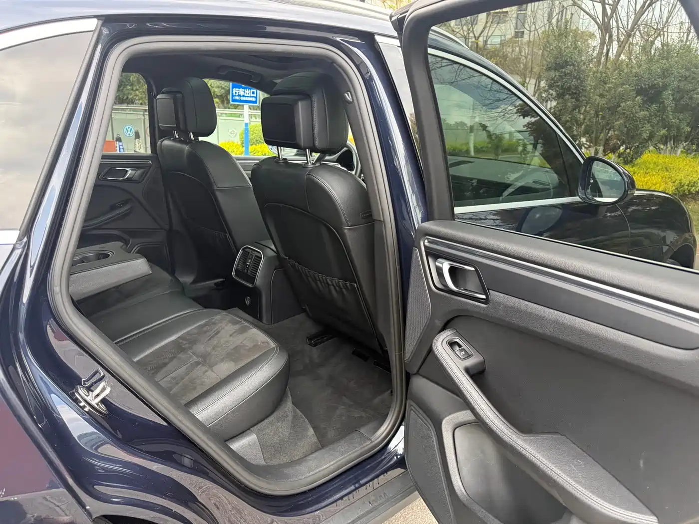 Porsche Macan 2018 Macan 2.0T фото 39