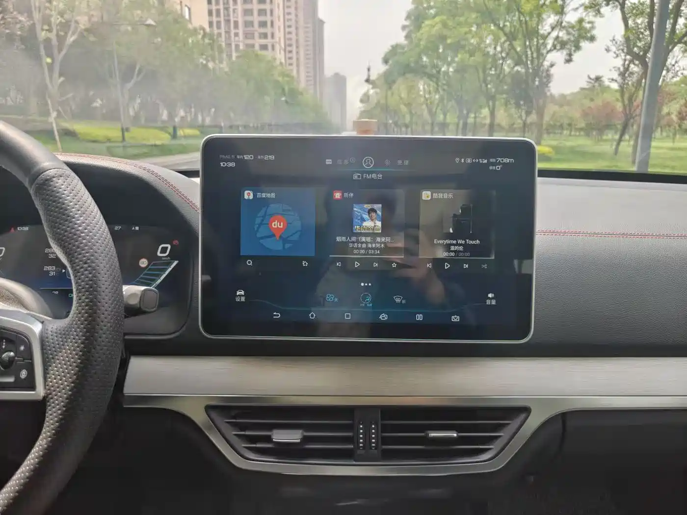 BYD Tang New Energy 2018 DM 2.0T AWD Intelligent Pioneer 7-Seater China V фото 6