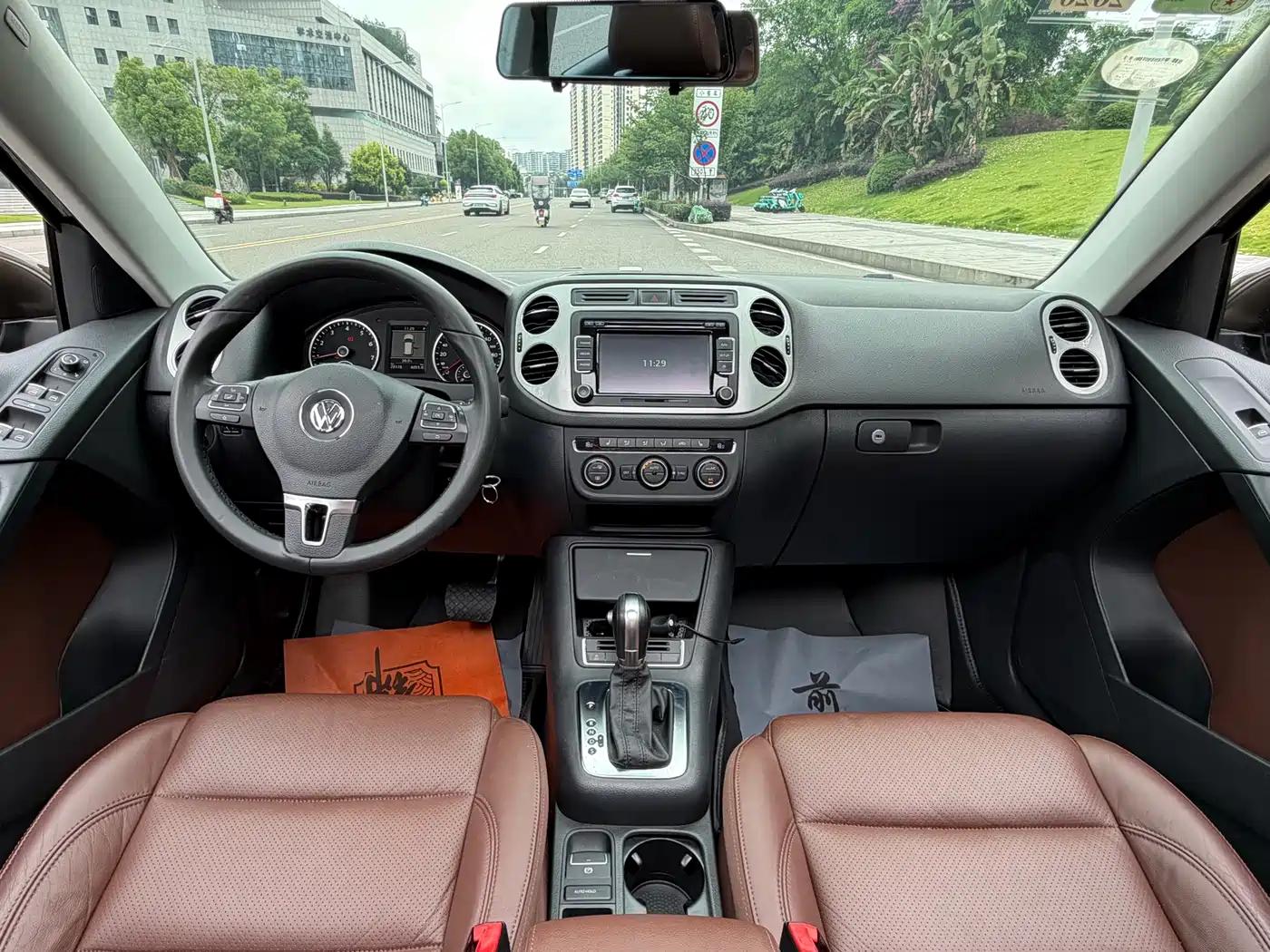 Volkswagen Tiguan 2013 1.8TSI Automatic 2WD Luxury Model фото 16