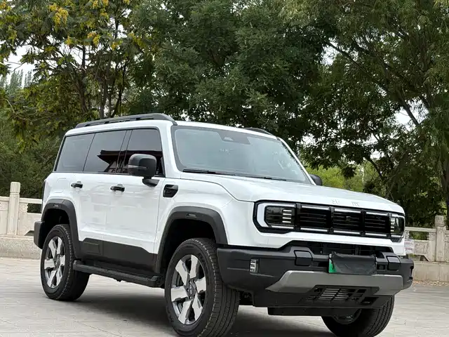 BAIC BJ40E
