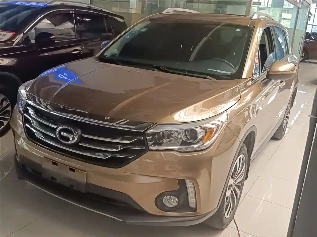 GAC Trumpchi Trumpchi GS4 2015 200T G-DCT Luxury Edition фото 2