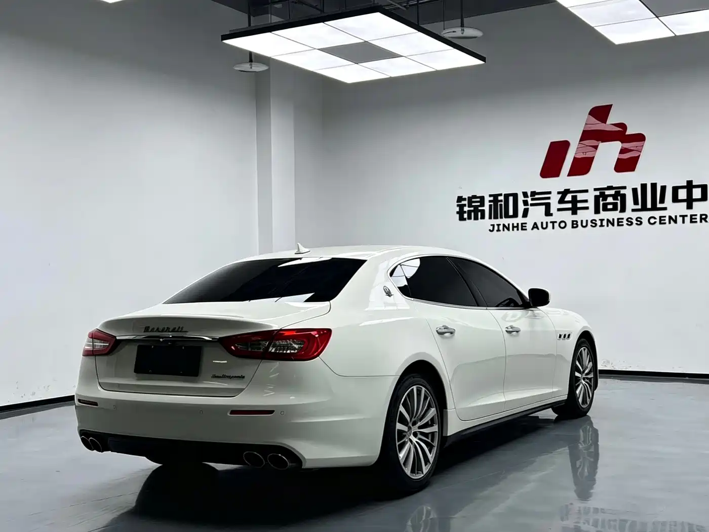 Maserati Quattroporte 2018 2018 3.0T Standard Edition