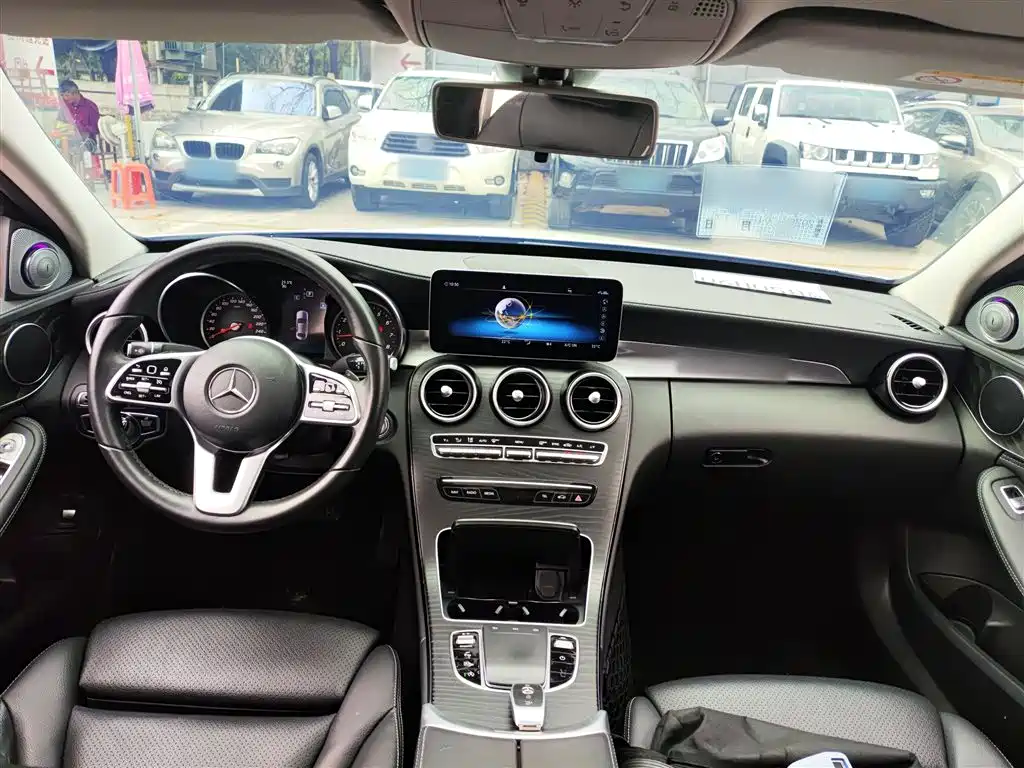 Mercedes-Benz C-Class 2019 C 180 L Fashion Sport Edition фото 10