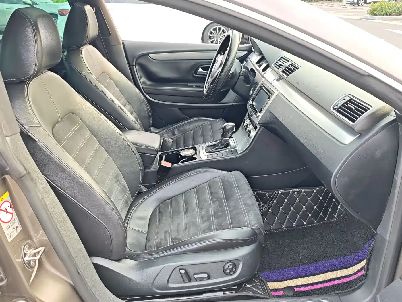 Volkswagen FAW-Volkswagen CC 2015 1.8TSI Luxury фото 9