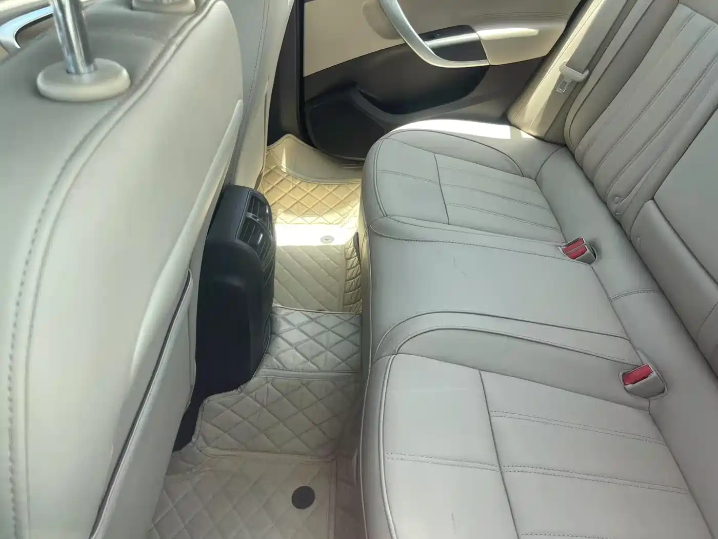 Buick Regal 2015 1.6T Elite Tech Edition фото 6