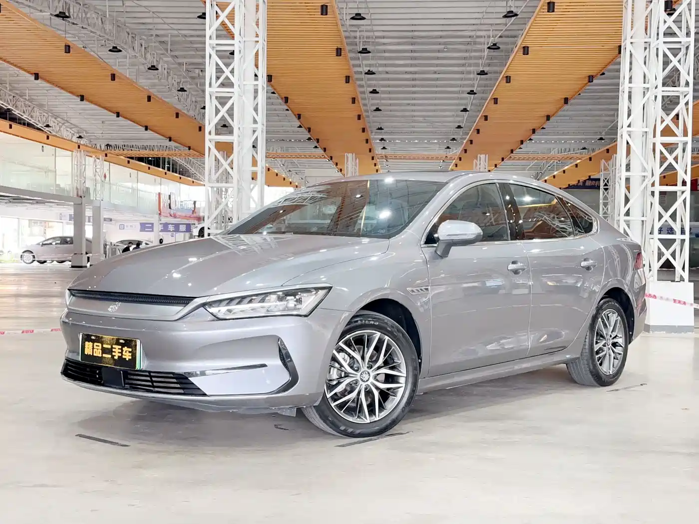 BYD Qin PLUS 2021 EV 400KM Luxury Model