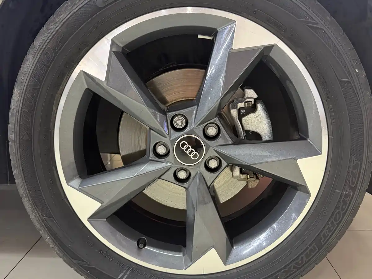 Audi Q3 2023 35 TFSI Fashion Dynamic (1.4T) фото 4