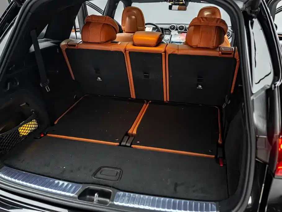 Mercedes-Benz GLC 2023 GLC 260 L 4MATIC Luxury 7-Seater фото 39